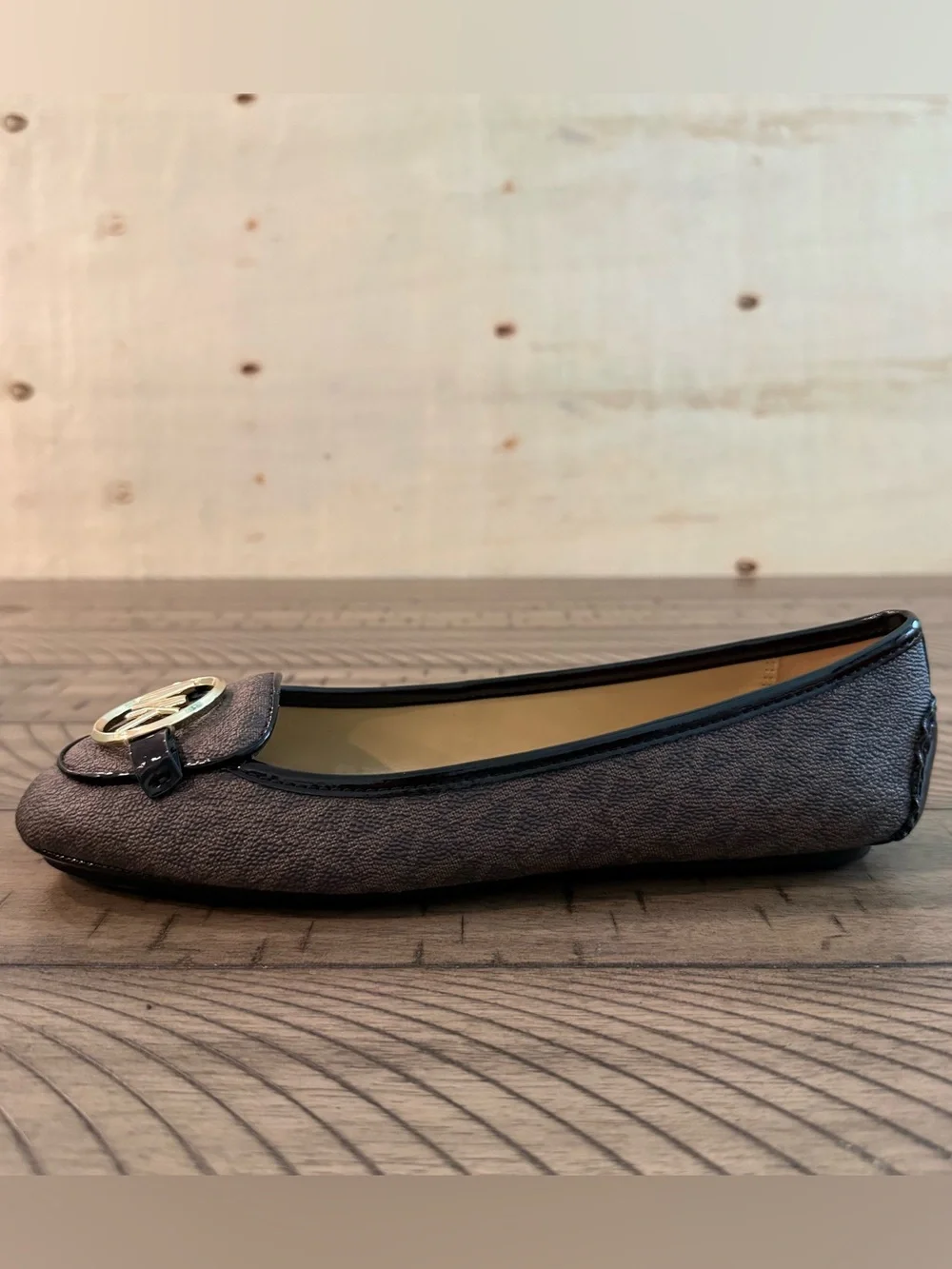 New Michael Kors Lillie Mix Flat Sandals Brown Size 8